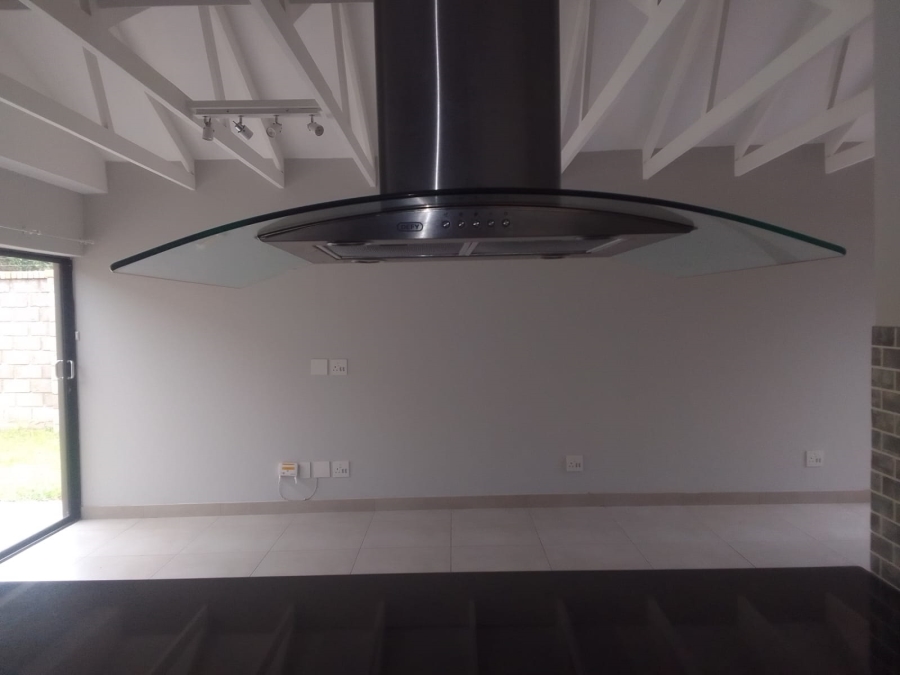 To Let 3 Bedroom Property for Rent in Gonubie Eastern Cape